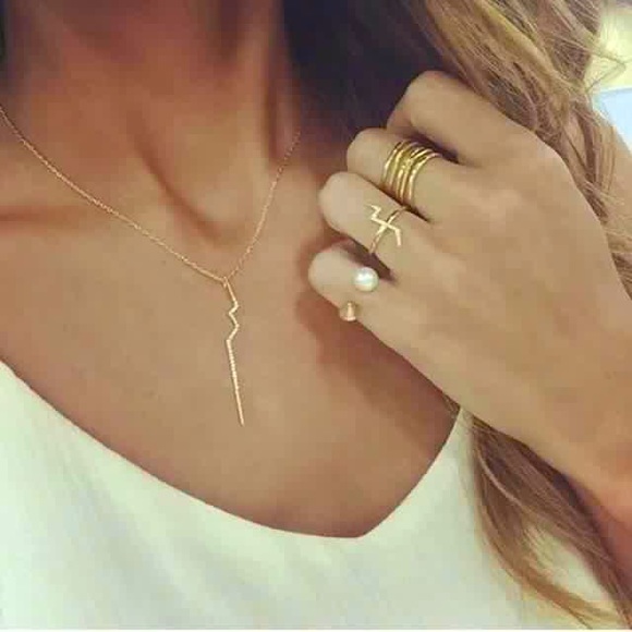 GUC Stella & Dot lightning ring - Picture 1 of 6